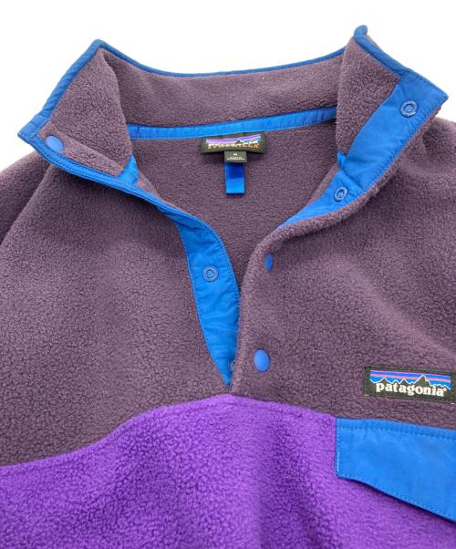 Patagonia（パタゴニア）Patagonia (パタゴニア) Men’s Lightweight Synchilla Snap-T Pullover パープル×ブルー サイズ:Mの古着・服飾アイテム
