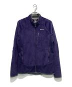 Patagoniaパタゴニア）の古着「M's R2 Jacket」｜パープル