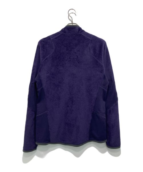 Patagonia（パタゴニア）Patagonia (パタゴニア) M's R2 Jacket パープル サイズ:Mの古着・服飾アイテム
