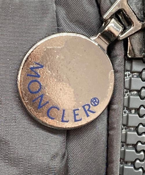 MONCLER（モンクレール）MONCLER (モンクレール) FLAMME GIUBBOTTO ダウンコート グレー サイズ:1の古着・服飾アイテム