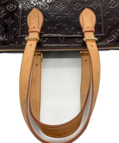 LOUIS VUITTON（ルイ ヴィトン）LOUIS VUITTON (ルイ ヴィトン) ヴェルニ ローズウッド・アヴェニュー ハンドバッグ アマラントの古着・服飾アイテム