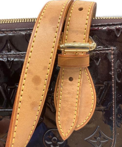 LOUIS VUITTON（ルイ ヴィトン）LOUIS VUITTON (ルイ ヴィトン) ヴェルニ ローズウッド・アヴェニュー ハンドバッグ アマラントの古着・服飾アイテム