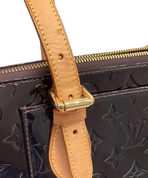 LOUIS VUITTON（ルイ ヴィトン）LOUIS VUITTON (ルイ ヴィトン) ヴェルニ ローズウッド・アヴェニュー ハンドバッグ アマラントの古着・服飾アイテム