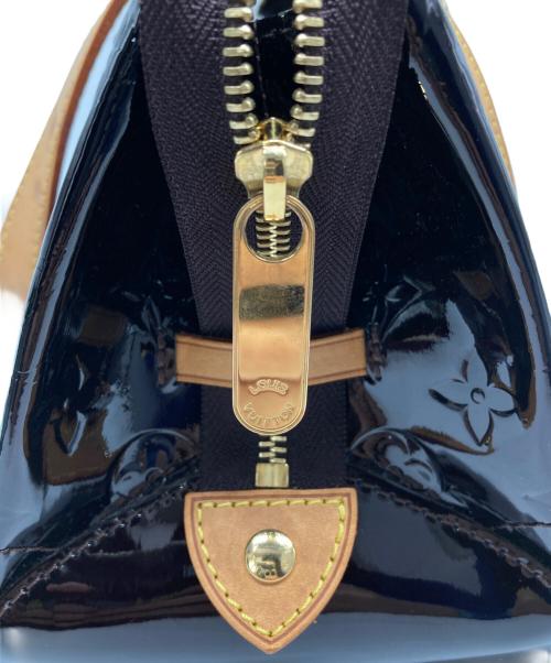 LOUIS VUITTON（ルイ ヴィトン）LOUIS VUITTON (ルイ ヴィトン) ヴェルニ ローズウッド・アヴェニュー ハンドバッグ アマラントの古着・服飾アイテム