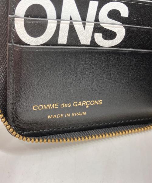 COMME des GARCONS（コムデギャルソン）COMME des GARCONS (コムデギャルソン) CDG Wallet Huge Logo ブラックの古着・服飾アイテム