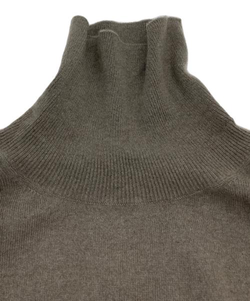 cash & barba（キャッシュアンドバルバ）cash & barba (キャッシュアンドバルバ) モンゴリアンカシミヤ タートルネック Sage Green サイズ:3の古着・服飾アイテム