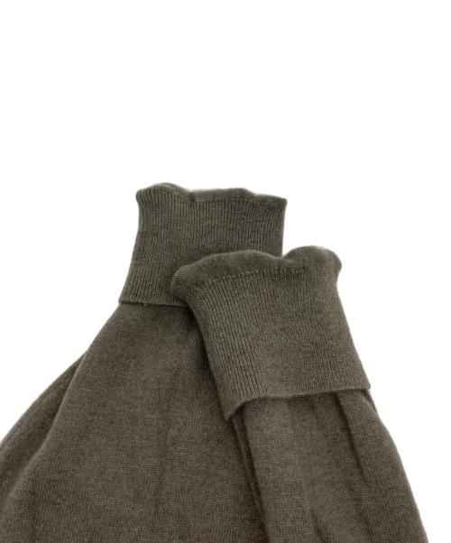 cash & barba（キャッシュアンドバルバ）cash & barba (キャッシュアンドバルバ) モンゴリアンカシミヤ タートルネック Sage Green サイズ:3の古着・服飾アイテム