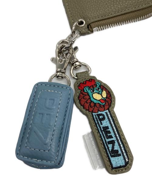 ear PAPILLONNER（イアパピヨネ）ear PAPILLONNER (イアパピヨネ) 本革フラグメントケース カーキ 未使用品の古着・服飾アイテム