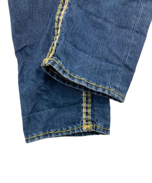 TRUE RELIGION（トゥルー レリジョン）TRUE RELIGION (トゥルー レリジョン) RICKY SUPER QT ステッチデニムパンツ インディゴ×グリーン サイズ:W28の古着・服飾アイテム