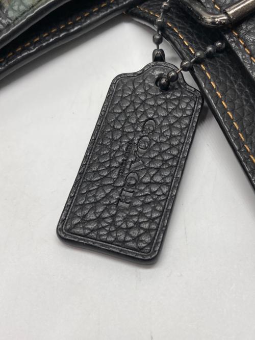 COACH（コーチ）COACH (コーチ) メトロポリタン ワイルドビースト カモ柄 トートバッグ ブラック×オリーブの古着・服飾アイテム