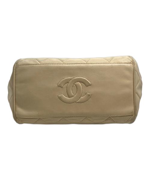 CHANEL（シャネル）CHANEL (シャネル) マトラッセ ラムスキン チェーンバッグ ベージュ×ゴールドの古着・服飾アイテム