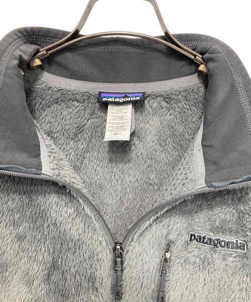 Patagonia（パタゴニア）Patagonia (パタゴニア) R3 Jacket グレー サイズ:Lの古着・服飾アイテム