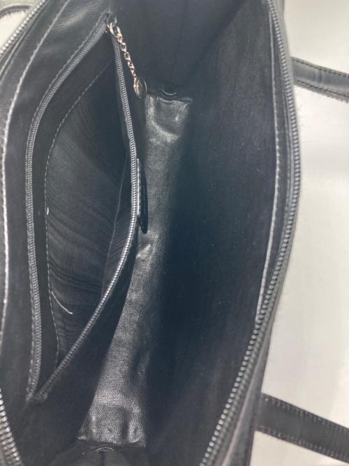 GUCCI（グッチ）GUCCI (グッチ) トム・フォード期 ハラコ 型押し ワンショルダーバッグ ブラックの古着・服飾アイテム