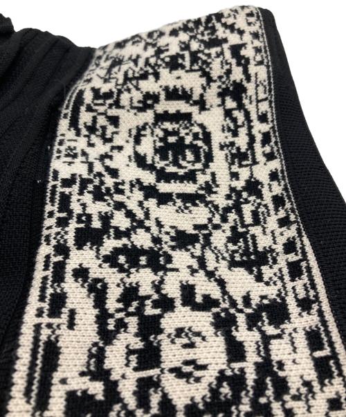 Ameri（アメリ）AMERI (アメリ) SIDE PLEATS JACQUARD KNIT SKIRT ブラック×ベージュ サイズ:Sの古着・服飾アイテム