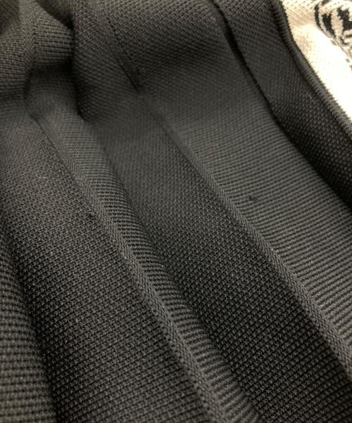 Ameri（アメリ）AMERI (アメリ) SIDE PLEATS JACQUARD KNIT SKIRT ブラック×ベージュ サイズ:Sの古着・服飾アイテム