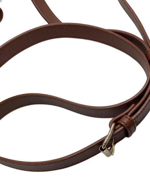A.P.C.（アーペーセー）A.P.C. (アーペーセー) SAC COURTNEY ショルダーバッグ ブラウンの古着・服飾アイテム