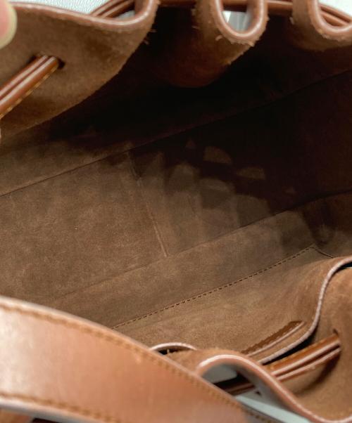 A.P.C.（アーペーセー）A.P.C. (アーペーセー) SAC COURTNEY ショルダーバッグ ブラウンの古着・服飾アイテム