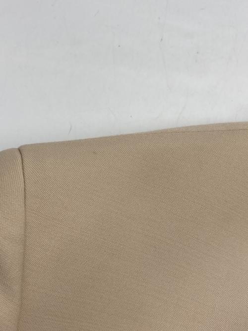 Salvatore Ferragamo（サルヴァトーレ フェラガモ）Salvatore Ferragamo (サルヴァトーレ フェラガモ) ノーカラージャケット ベージュ サイズ:(I)38 未使用品の古着・服飾アイテム