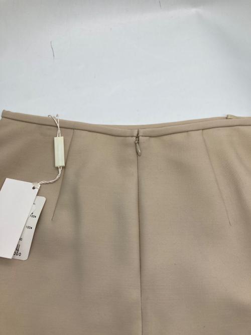 Salvatore Ferragamo（サルヴァトーレ フェラガモ）Salvatore Ferragamo (サルヴァトーレ フェラガモ) タイトスカート ベージュ サイズ:(I)40 未使用品の古着・服飾アイテム
