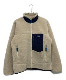 Patagonia（パタゴニア）の古着「Classic Retro-X Jacket」｜ホワイト