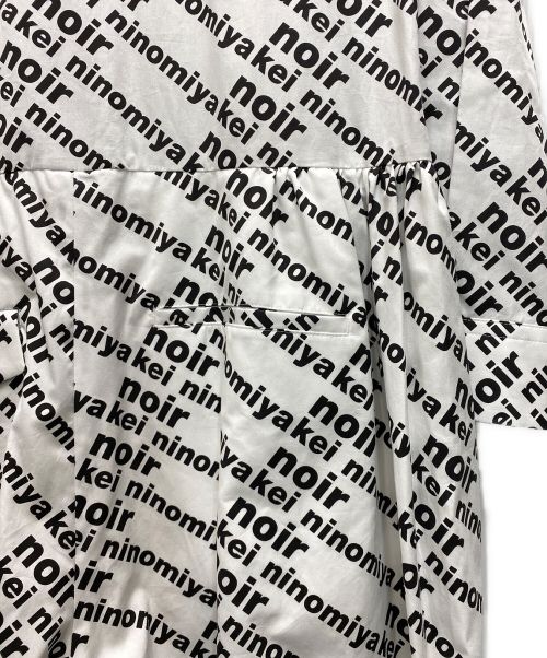 noir kei ninomiya（ノワール ケイ ニノミヤ）noir kei ninomiya (ノワール ケイ ニノミヤ) ロゴジャンプスーツ ホワイト×ブラック サイズ:sの古着・服飾アイテム