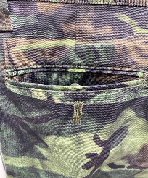 eYe COMME des GARCONS JUNYAWATANABE MAN（アイ コム デ ギャルソン ジュンヤ ワタナベ マン）eYe COMME des GARCONS JUNYAWATANABE MAN (アイ コム デ ギャルソン ジュンヤ ワタナベ マン) BerBerJin (ベンベルジン) 転写プリントビンテージ迷彩カーゴパンツ カーキ サイズ:Lの古着・服飾アイテム