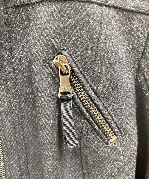 DOLCE & GABBANA（ドルチェ＆ガッバーナ）DOLCE & GABBANA (ドルチェ＆ガッバーナ) スタンドカラーショートコート グレー サイズ:36の古着・服飾アイテム