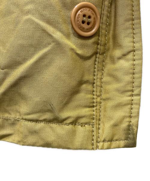 WOOLRICH（ウールリッチ）WOOLRICH (ウールリッチ) ダウンジャケット ベージュ サイズ:SIZE Sの古着・服飾アイテム