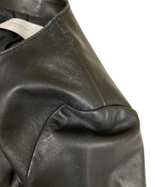 STUDIOUS（ステュディオス）STUDIOUS (ステュディオス) 羊革ノーカラーシングルライダースジャケット ブラックの古着・服飾アイテム