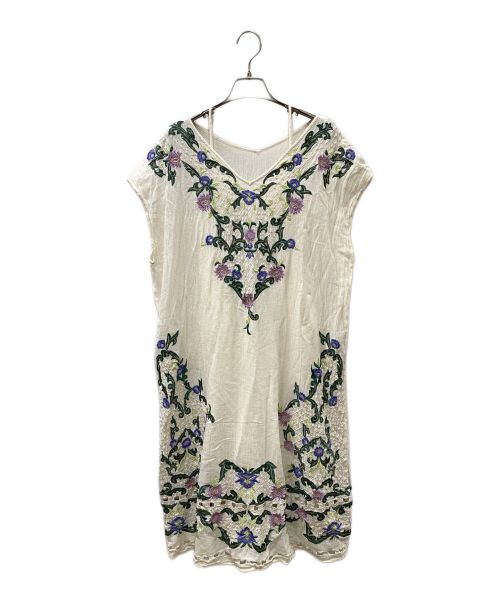 GRACE CONTINENTAL（（グレースコンチネンタル）GRACE CONTINENTAL (グレースコンチネンタル) リネン混フラワーカットワークワンピース ベージュ×グリーン サイズ:36の古着・服飾アイテム