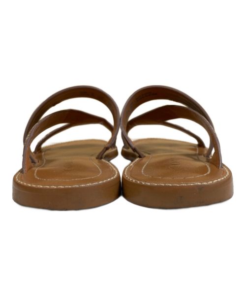 COACH（コーチ）COACH (コーチ) シグネチャーサンダル ブラウン サイズ:SIZE 6の古着・服飾アイテム