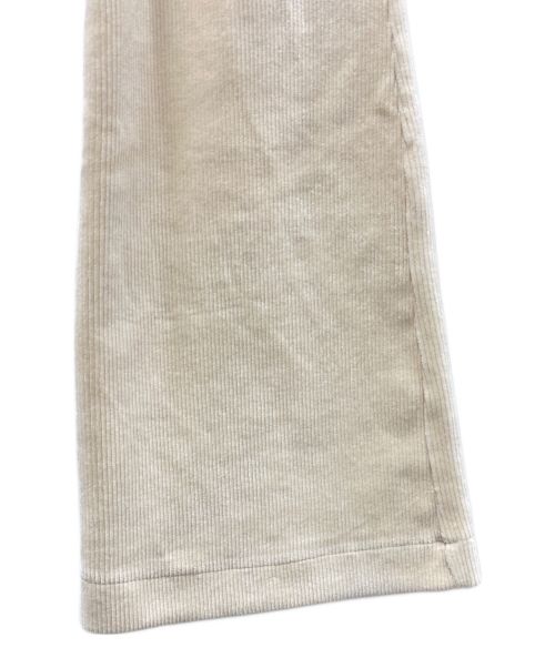 FUMIE=TANAKA（フミエタナカ）FUMIE=TANAKA (フミエタナカ) フレアパンツ ベージュ サイズ:2の古着・服飾アイテム