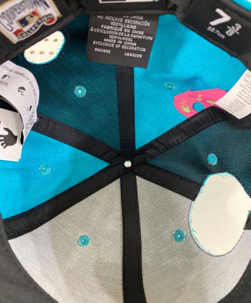 New Era（ニューエラ）New Era (ニューエラ) OFFWHITE (オフホワイト) MLB MIAMI MARLINS CAP キャップ ブラック×ブルー サイズ:7 3/8の古着・服飾アイテム