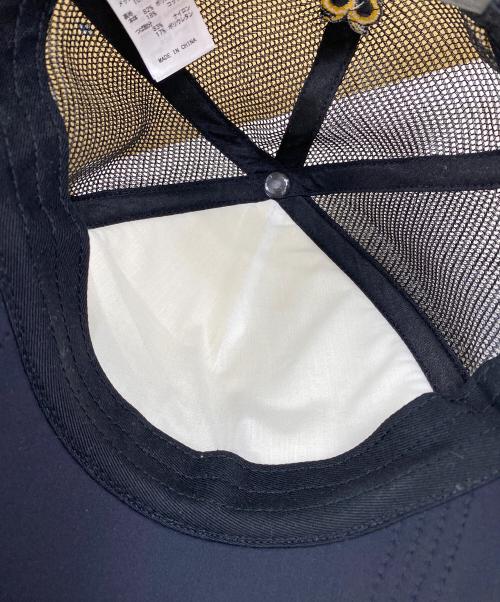 moussy（マウジー）moussy (マウジー) BlackEyePatch (ブラックアイパッチ) コラボメッシュキャップ ホワイト×ブラックの古着・服飾アイテム