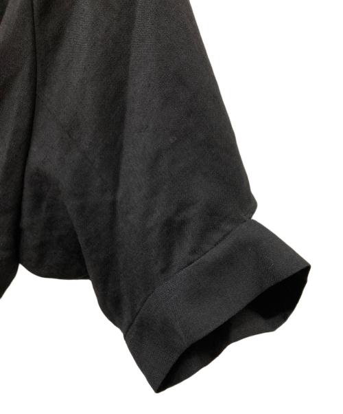 ENFOLD（エンフォルド）ENFOLD (エンフォルド) 24SS TWO-WAY NECK BLOUSE ブラウス ブラック サイズ:38 未使用品の古着・服飾アイテム