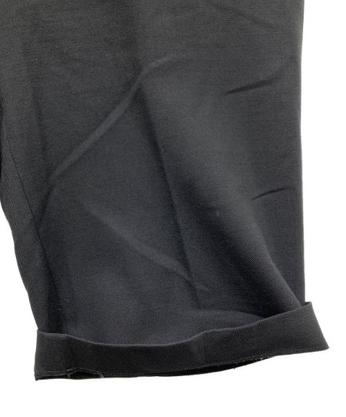 OFFWHITE（オフホワイト）OFFWHITE (オフホワイト) Logo Print Bermuda Shorts ハーフパンツ ブラック サイズ:SIZE 38の古着・服飾アイテム