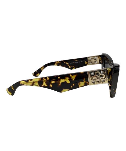 BURBERRY（バーバリー）BURBERRY (バーバリー) キャットアイ サングラス イエロ－×ブラック サイズ:51□16の古着・服飾アイテム