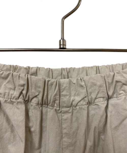 N.HOOLYWOOD（エヌ ハリウッド）N.HOOLYWOOD (エヌ ハリウッド) TAPERED EASY PANTS アイボリー サイズ:38の古着・服飾アイテム