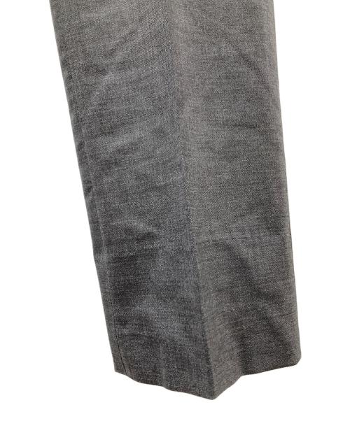 Calvin Klein（カルバンクライン）Calvin Klein (カルバンクライン) 3ピースセットアップスーツ グレー サイズ:40の古着・服飾アイテム