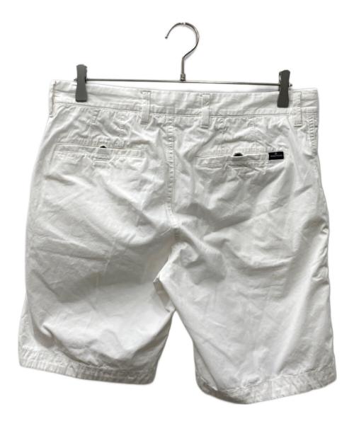 STONE ISLAND（ストーンアイランド）STONE ISLAND (ストーンアイランド) ハーフパンツ ホワイト サイズ:W32の古着・服飾アイテム