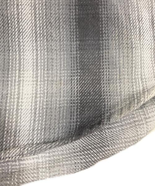 SSZ（エスエスズィー）SSZ (エスエスズィー) BEAMS (ビームス) PETER SHIRT チェックネルシャツ グレー サイズ:SIZE Mの古着・服飾アイテム