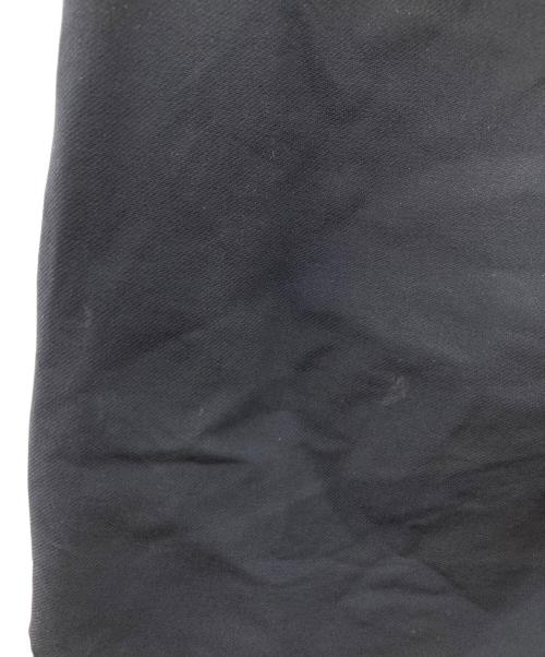 F.C.R.B.（エフシーレアルブリストル）F.C.R.B. (エフシーレアルブリストル) ADJUSTABLE SHORTS ハーフパンツ ブラック サイズ:Mの古着・服飾アイテム