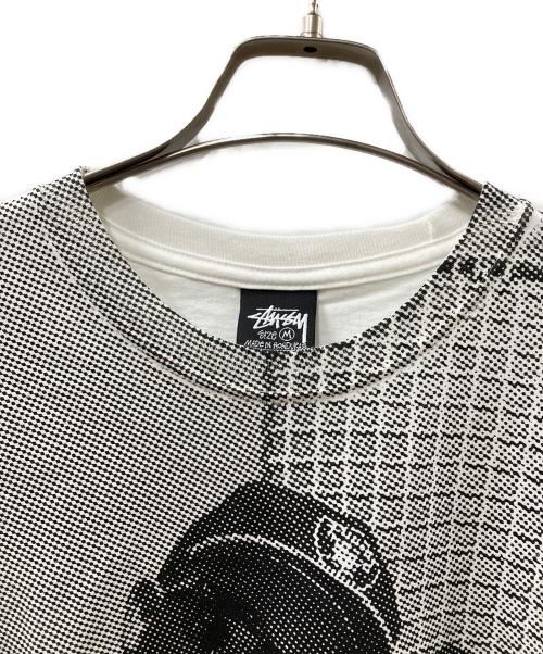 stussy（ステューシー）stussy (ステューシー) GANG STARR TEE ホワイト×ブラック サイズ:XLの古着・服飾アイテム