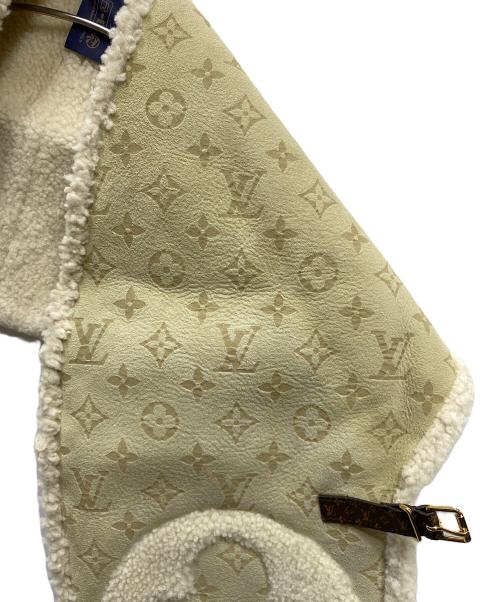 LOUIS VUITTON（ルイ ヴィトン）LOUIS VUITTON (ルイ ヴィトン) LV Snug Scarf ボア ムートン モノグラム ティペット スカーフ ベージュの古着・服飾アイテム