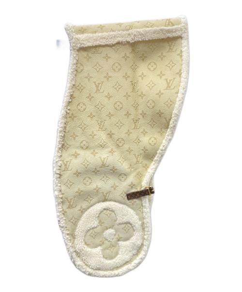 LOUIS VUITTON（ルイ ヴィトン）LOUIS VUITTON (ルイ ヴィトン) LV Snug Scarf ボア ムートン モノグラム ティペット スカーフ ベージュの古着・服飾アイテム