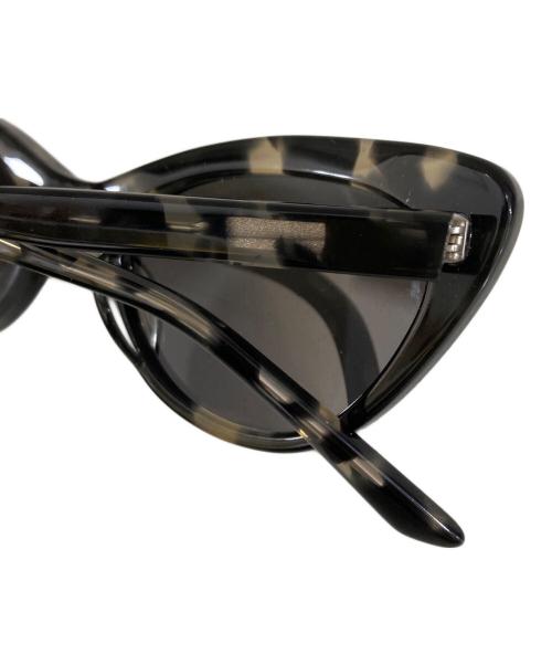 金子眼鏡（カネコガンキョウ）金子眼鏡 (カネコガンキョウ) THE SHISHIKU キャットアイサングラス ブラック×ホワイト サイズ:表記なしの古着・服飾アイテム