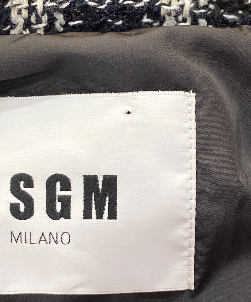 MSGM（エムエスジーエム）MSGM (エムエスジーエム) 中綿ツイードジャケット ホワイト×ブラック サイズ:SIZE 38の古着・服飾アイテム