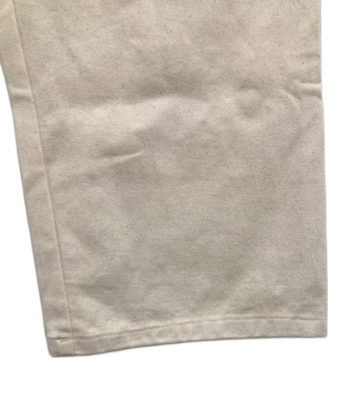 B.BALLSY（ボールジーブラザーズ）B.BALLSY (ボールジーブラザーズ) シンチバックワイドペンタ―パンツ アイボリー サイズ:Mの古着・服飾アイテム