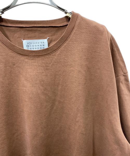 Maison Margiela（メゾンマルジェラ）Maison Margiela (メゾンマルジェラ) 22AW ディストレスド コットン ステッチ ダメージ加工TEE ブラウン サイズ:Mの古着・服飾アイテム