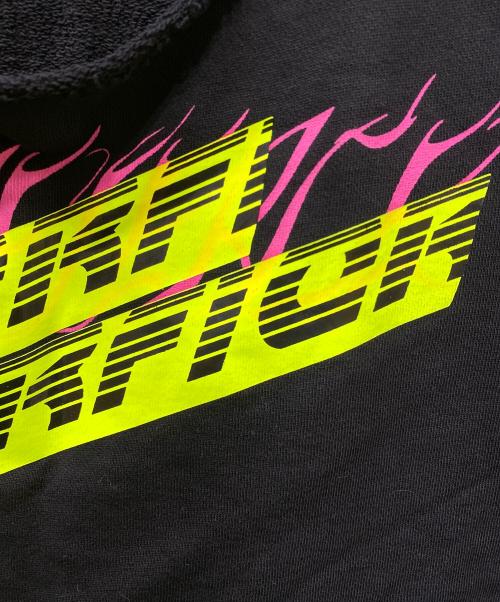 DIESEL（ディーゼル）DIESEL (ディーゼル) カットオフN/Sプリントスウェット ブラック サイズ:SIZE XSの古着・服飾アイテム